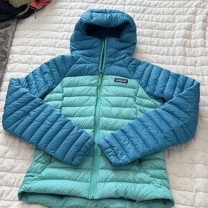 Patagonia Two-Tone Blue Hooded Jacket